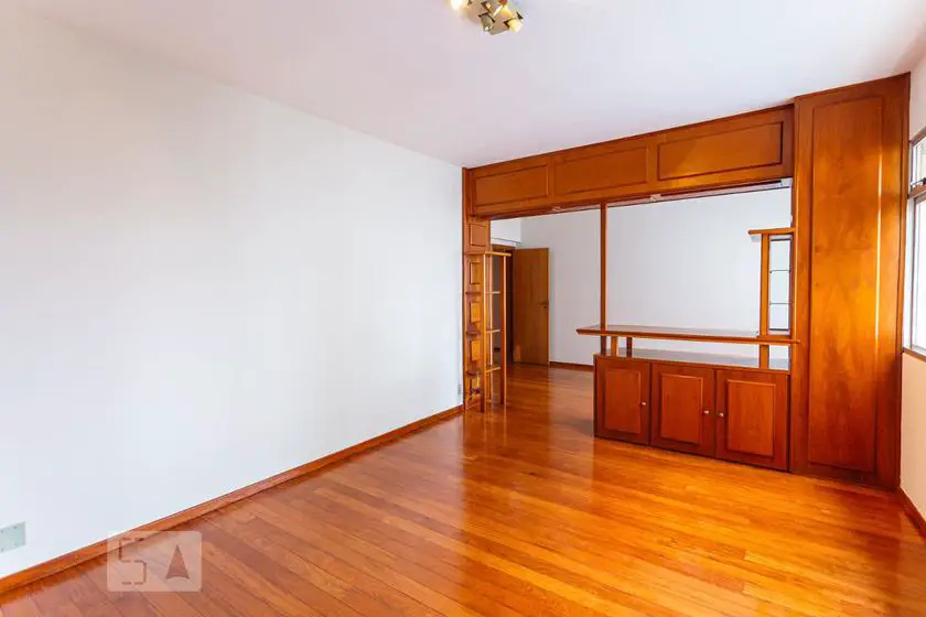 Foto 1 de Apartamento com 3 Quartos para alugar, 200m² em Sion, Belo Horizonte