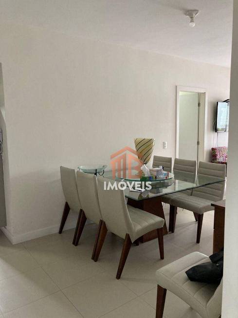 Foto 3 de Apartamento com 3 Quartos para alugar, 84m² em Vila Izabel, Curitiba