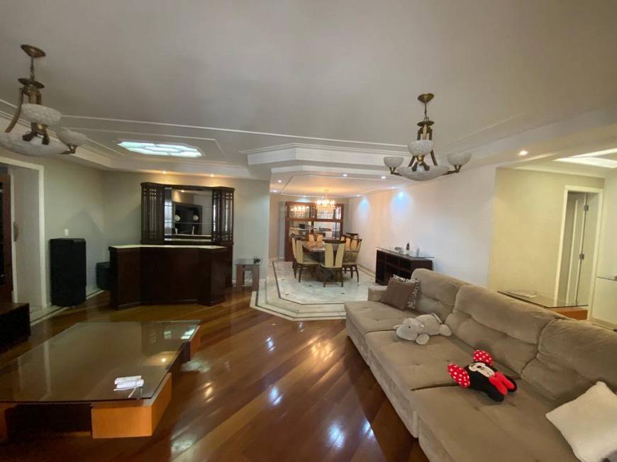 Foto 1 de Apartamento com 4 Quartos à venda, 225m² em Vila Regente Feijó, São Paulo