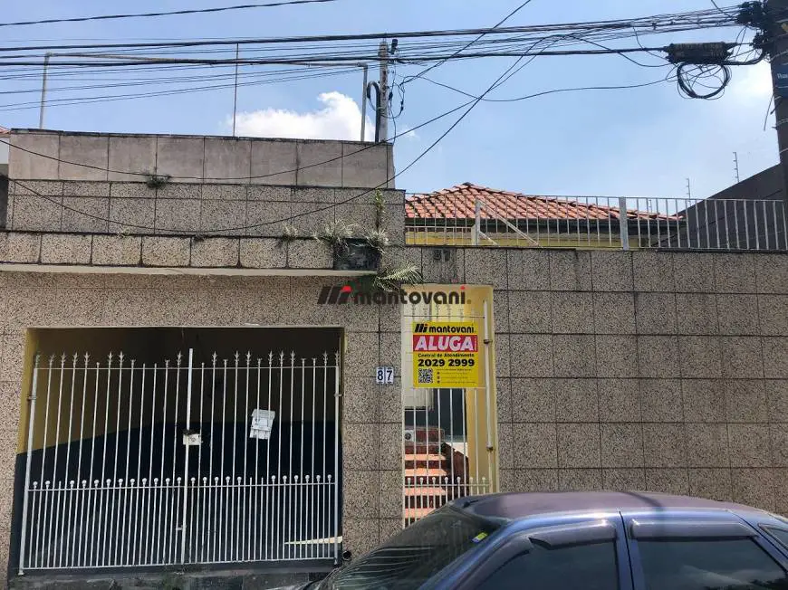 Foto 1 de Casa com 2 Quartos para alugar, 100m² em Parque Sevilha, São Paulo