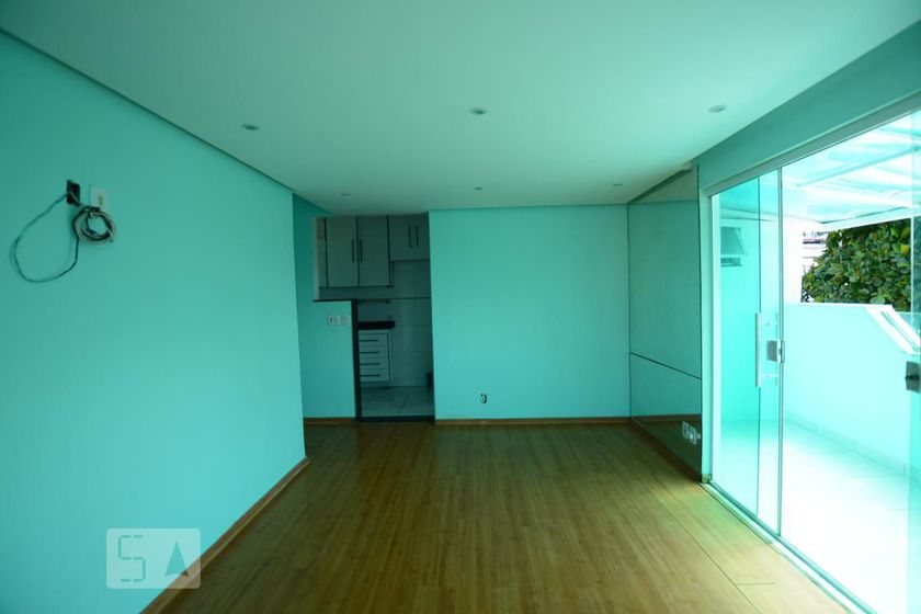 Foto 1 de Casa com 2 Quartos para alugar, 110m² em Penha, Rio de Janeiro