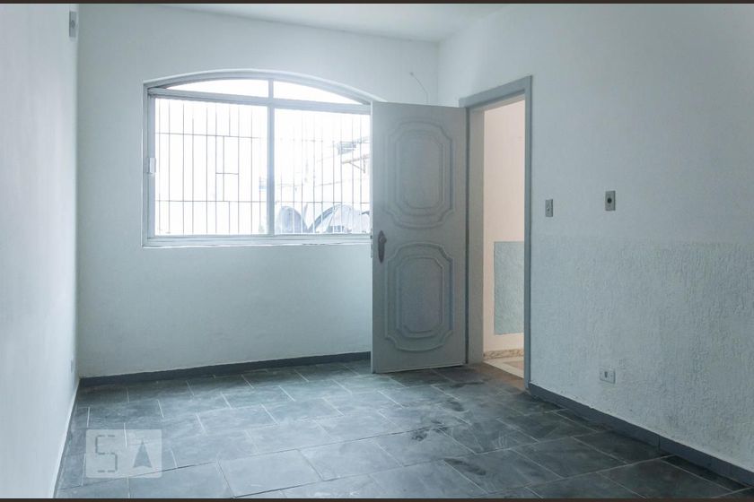 Foto 1 de Casa com 2 Quartos para alugar, 90m² em Vila Emir, São Paulo