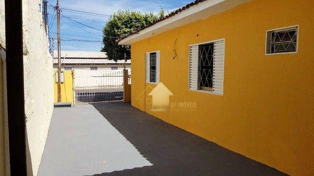 Foto 1 de Casa com 3 Quartos à venda, 160m² em CPA I, Cuiabá
