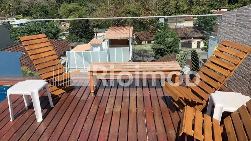Foto 2 de Casa com 3 Quartos à venda, 135m² em Jardim Botânico, Rio de Janeiro