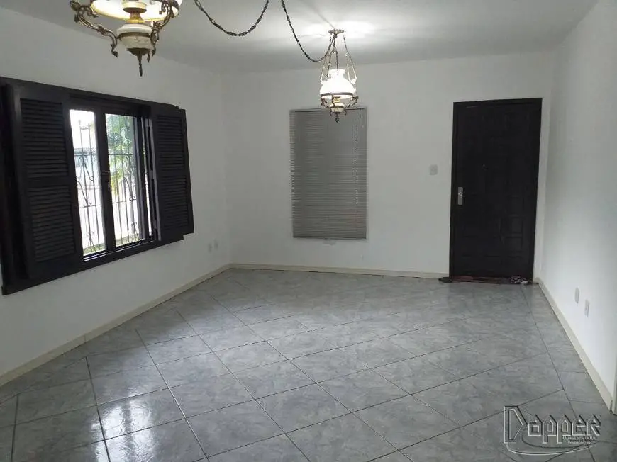 Foto 3 de Casa com 3 Quartos para alugar, 132m² em Scharlau, São Leopoldo