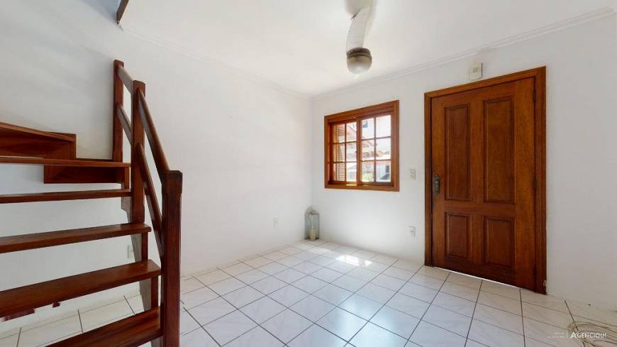 Foto 3 de Casa de Condomínio com 2 Quartos à venda, 96m² em Tristeza, Porto Alegre