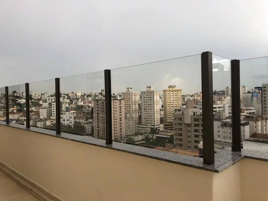 Foto 1 de Cobertura com 4 Quartos para venda ou aluguel, 240m² em Grajaú, Belo Horizonte