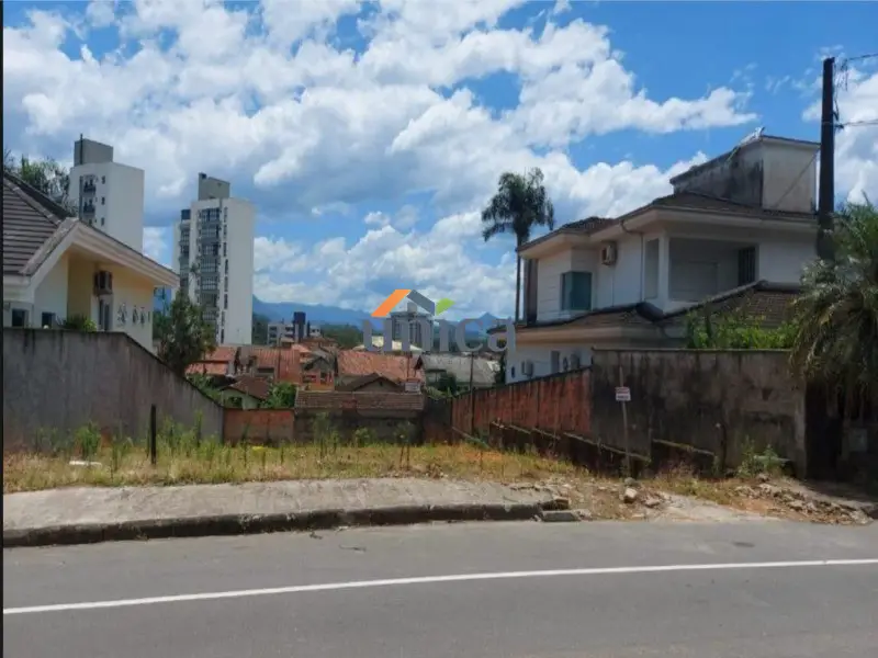 Foto 2 de Lote/Terreno à venda, 570m² em Costa E Silva, Joinville