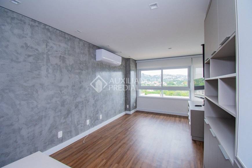 Foto 2 de Apartamento com 1 Quarto para alugar, 38m² em Partenon, Porto Alegre