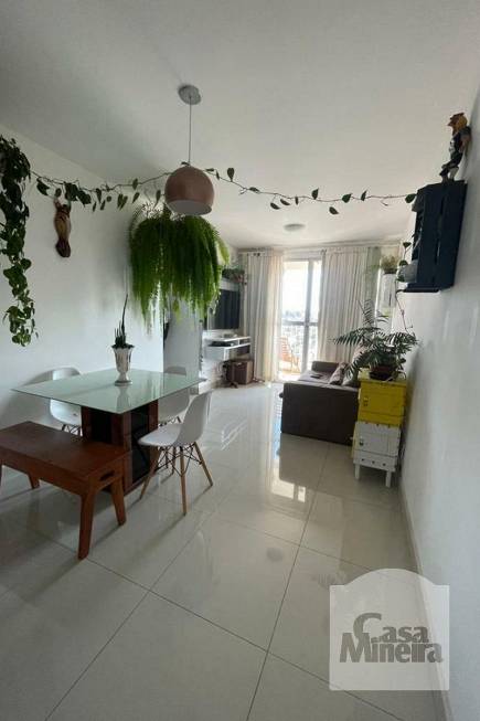 Foto 1 de Apartamento com 3 Quartos à venda, 69m² em Jardim Guanabara, Belo Horizonte