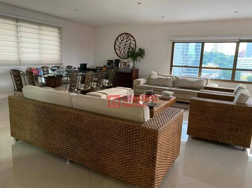 Foto 3 de Apartamento com 4 Quartos à venda, 218m² em Jardim Barbosa, Guarulhos