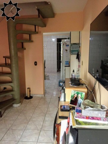 Foto 1 de Casa com 2 Quartos à venda, 280m² em Helena Maria, Osasco