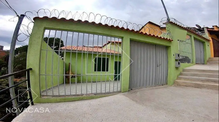 Foto 1 de Casa com 3 Quartos à venda, 120m² em São Benedito, Santa Luzia