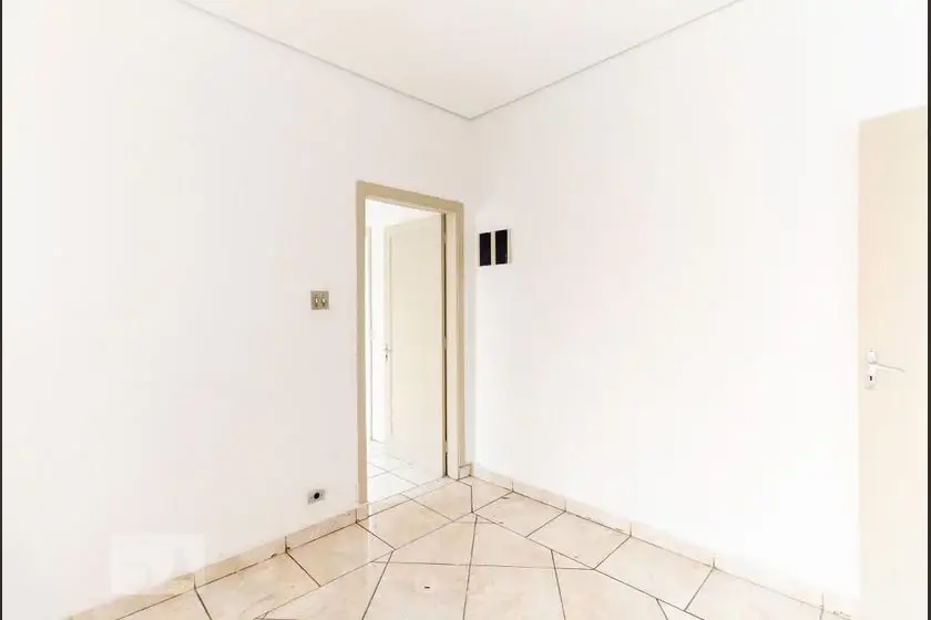 Foto 1 de Casa com 3 Quartos para alugar, 135m² em Vila das Mercês, São Paulo