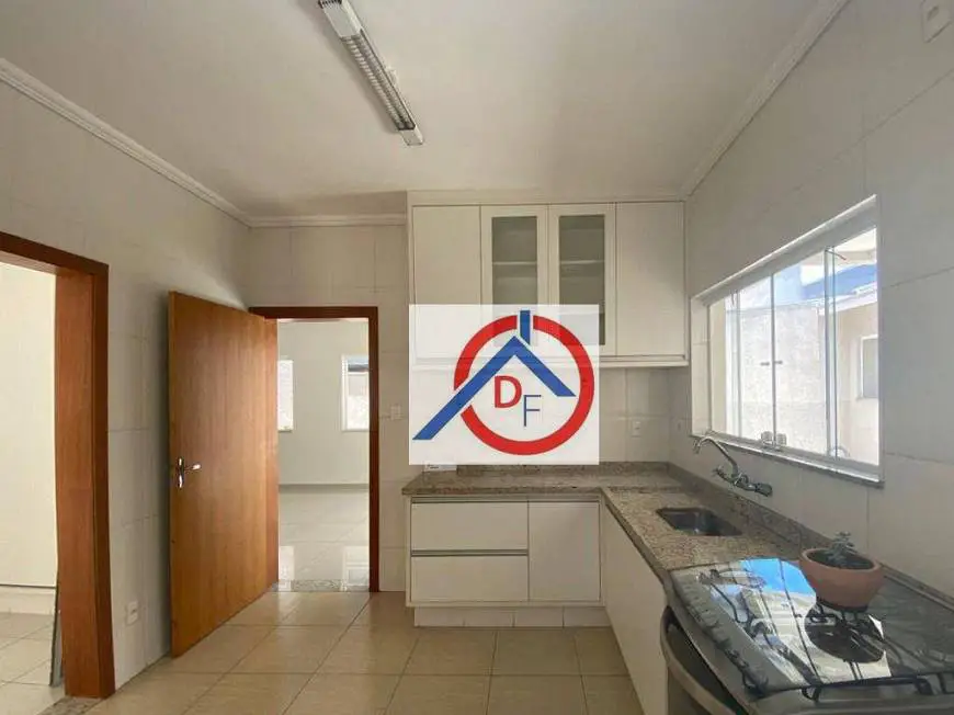Foto 5 de Casa de Condomínio com 4 Quartos para alugar, 305m² em Condominio Residencial Vale dos Principes, Taubaté