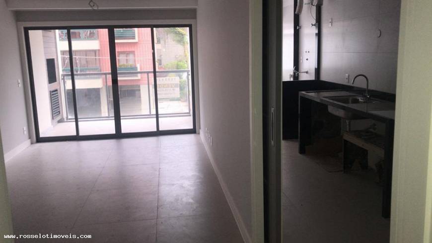 Foto 3 de Apartamento com 3 Quartos à venda, 110m² em Agriões, Teresópolis