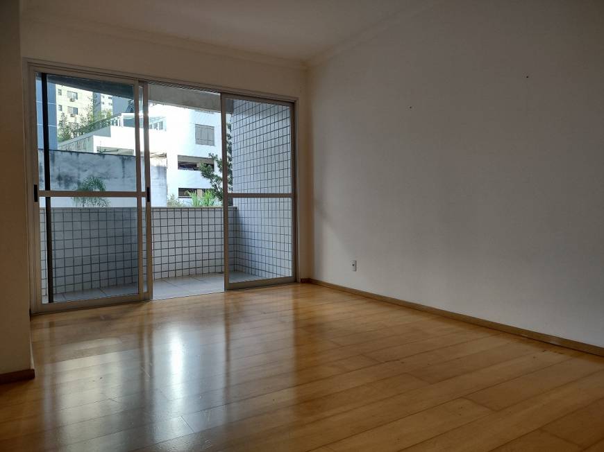 Foto 2 de Apartamento com 3 Quartos para alugar, 102m² em Belvedere, Belo Horizonte