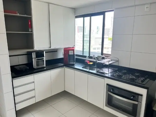 Foto 1 de Apartamento com 3 Quartos para alugar, 92m² em Boa Viagem, Recife