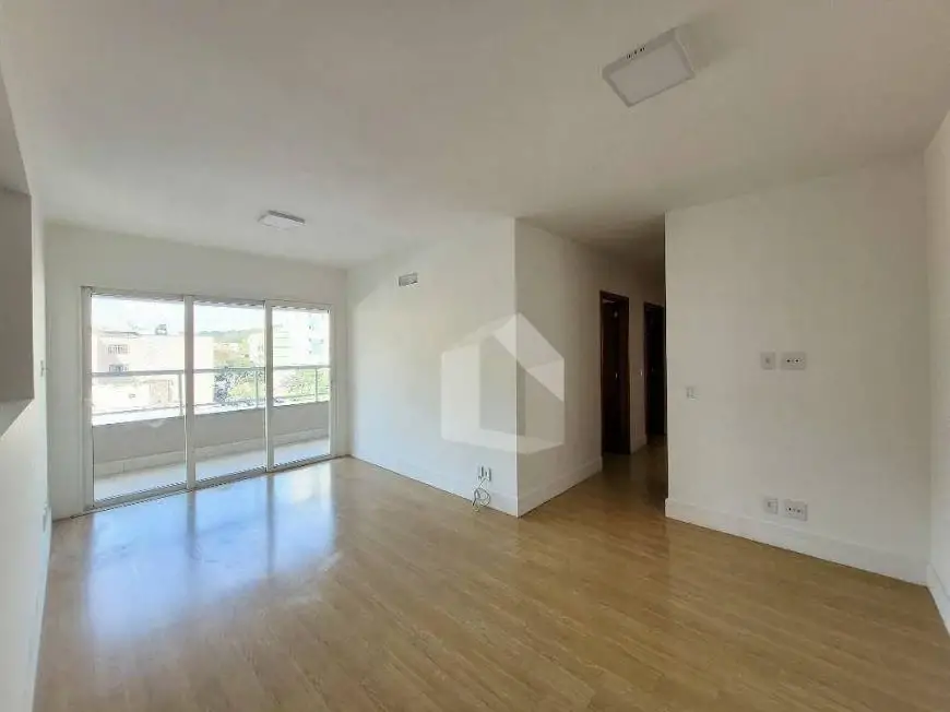 Foto 2 de Apartamento com 3 Quartos para alugar, 98m² em Centro, Poços de Caldas