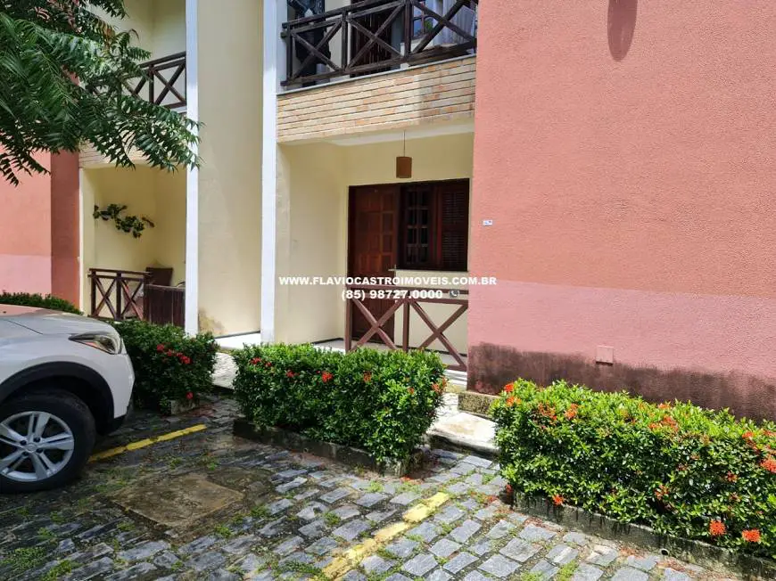 Foto 2 de Apartamento com 3 Quartos à venda, 67m² em Sapiranga, Fortaleza