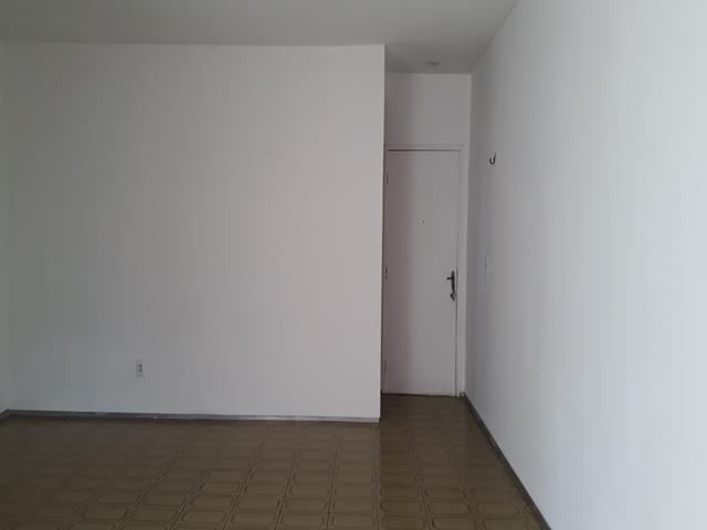 Foto 4 de Apartamento com 3 Quartos para alugar, 86m² em Tauape, Fortaleza