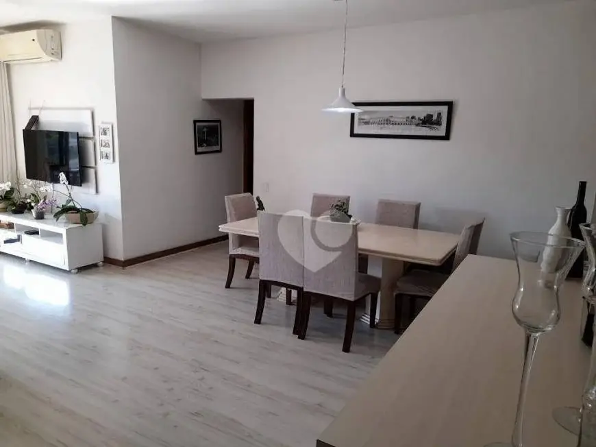 Foto 2 de Apartamento com 3 Quartos à venda, 162m² em Vila Isabel, Rio de Janeiro