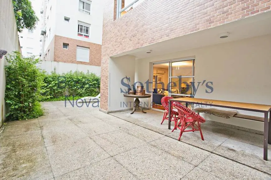 Foto 5 de Apartamento com 4 Quartos à venda, 333m² em Vila Progredior, São Paulo