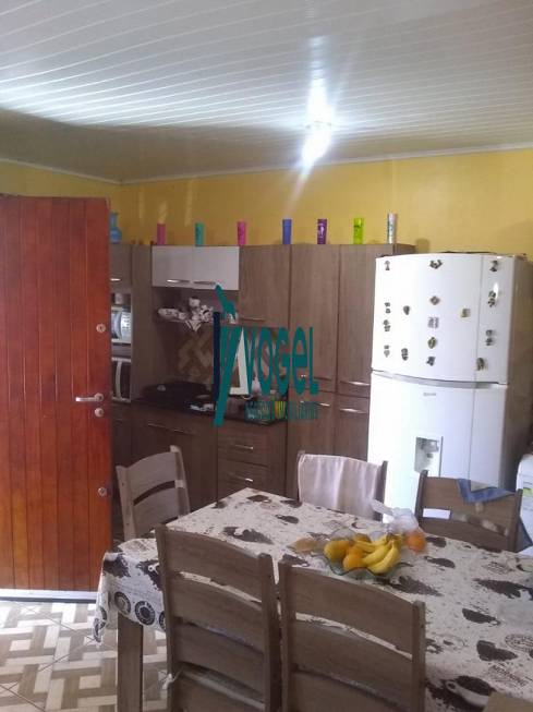 Foto 2 de Casa com 2 Quartos à venda, 50m² em Campina, São Leopoldo
