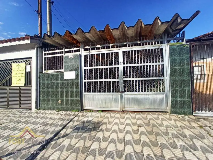 Foto 1 de Casa com 2 Quartos à venda, 80m² em Mirim, Praia Grande