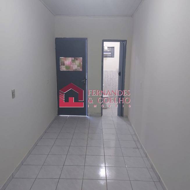 Foto 3 de Casa com 3 Quartos para alugar, 70m² em Ceilandia Norte, Brasília
