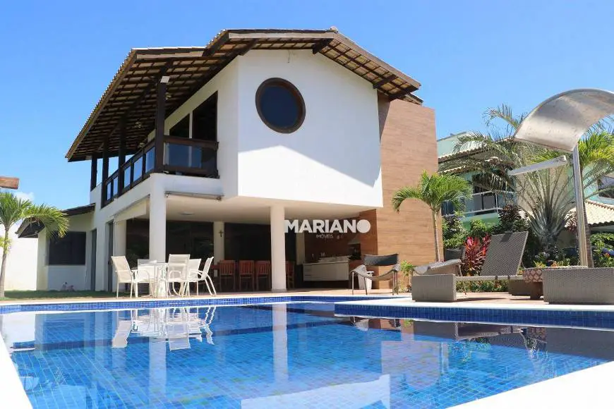 Foto 2 de Casa de Condomínio com 5 Quartos à venda, 280m² em Guarajuba, Camaçari