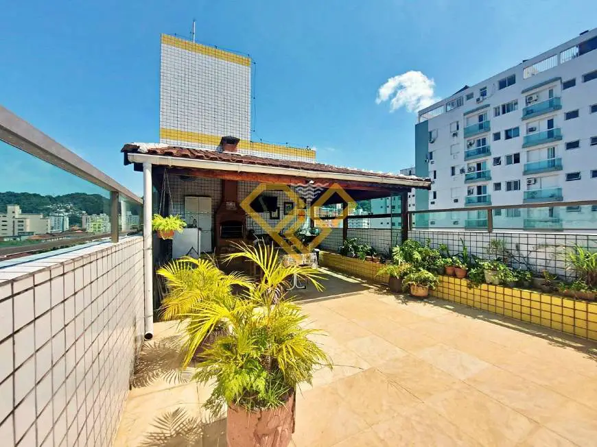 Foto 1 de Cobertura com 4 Quartos à venda, 292m² em Vila Belmiro, Santos