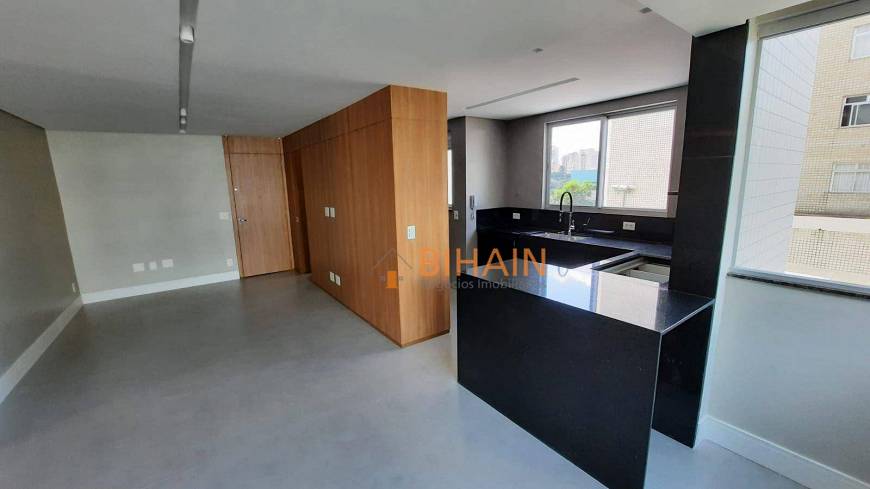 Foto 1 de Apartamento com 2 Quartos para alugar, 85m² em Santo Antônio, Belo Horizonte