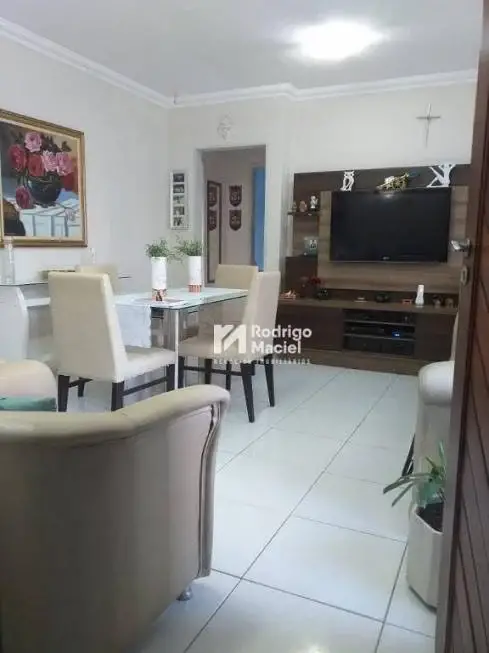 Foto 4 de Apartamento com 2 Quartos para alugar, 67m² em Várzea, Recife