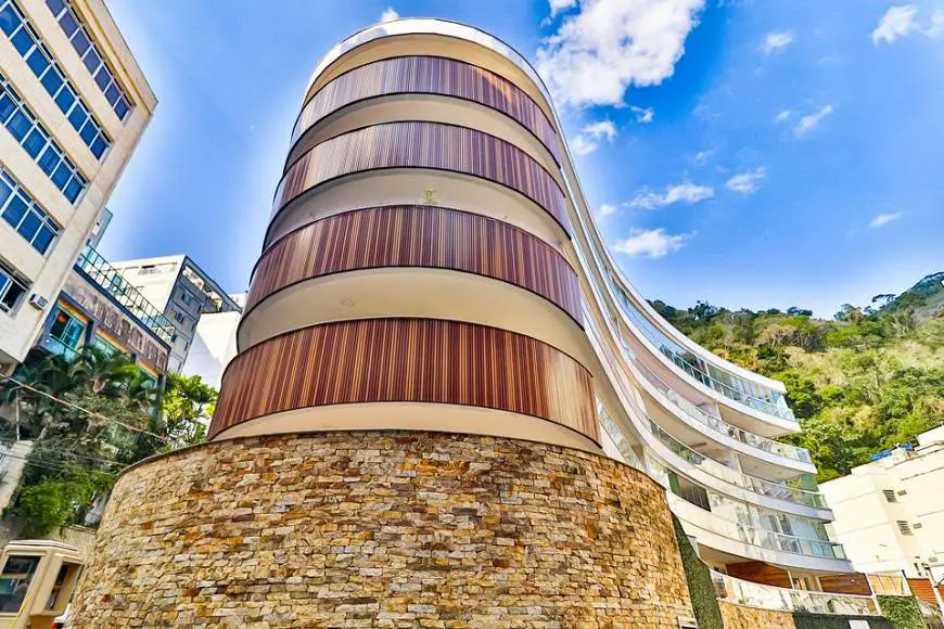 Foto 1 de Apartamento com 3 Quartos para alugar, 109m² em Lagoa, Rio de Janeiro