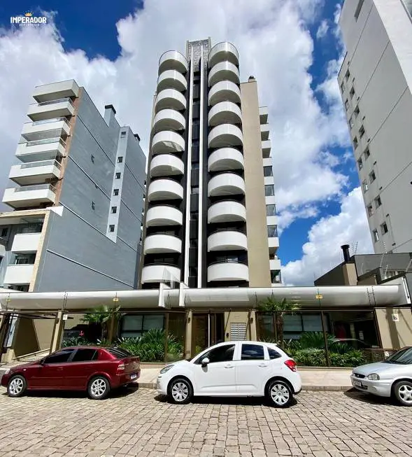 Foto 1 de Apartamento com 3 Quartos à venda, 115m² em Villa Horn, Caxias do Sul