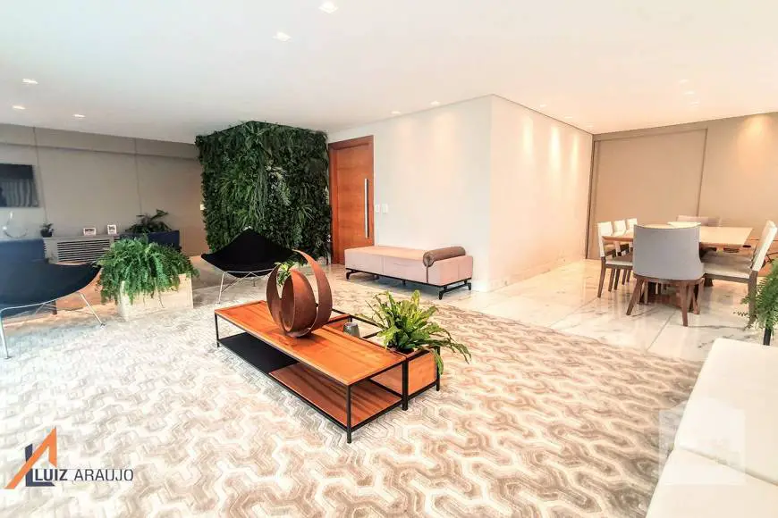 Foto 1 de Apartamento com 4 Quartos à venda, 229m² em Santa Lúcia, Belo Horizonte