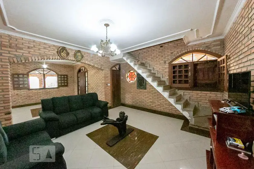 Foto 1 de Casa com 3 Quartos para alugar, 600m² em Castelo, Belo Horizonte
