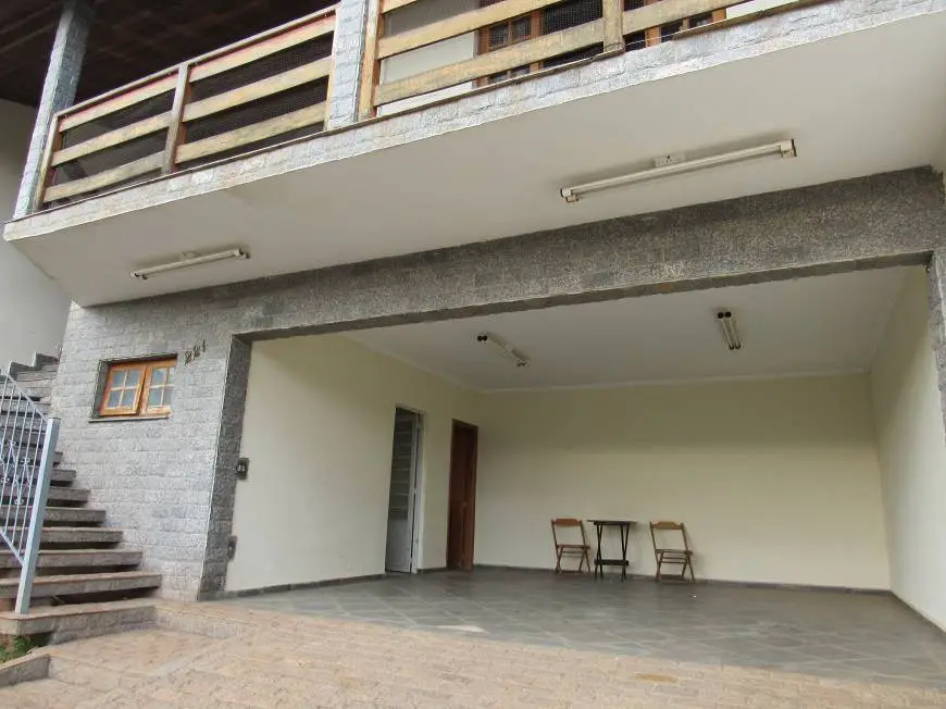 Foto 1 de Casa com 3 Quartos à venda, 185m² em Jardim Primavera, Bragança Paulista