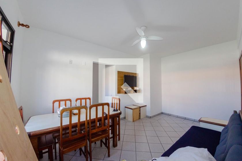 Foto 4 de Apartamento com 2 Quartos para alugar, 75m² em Canasvieiras, Florianópolis