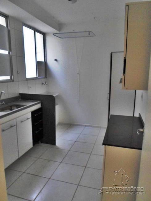 Foto 3 de Apartamento com 2 Quartos à venda, 47m² em Fazenda Imperial, Sorocaba