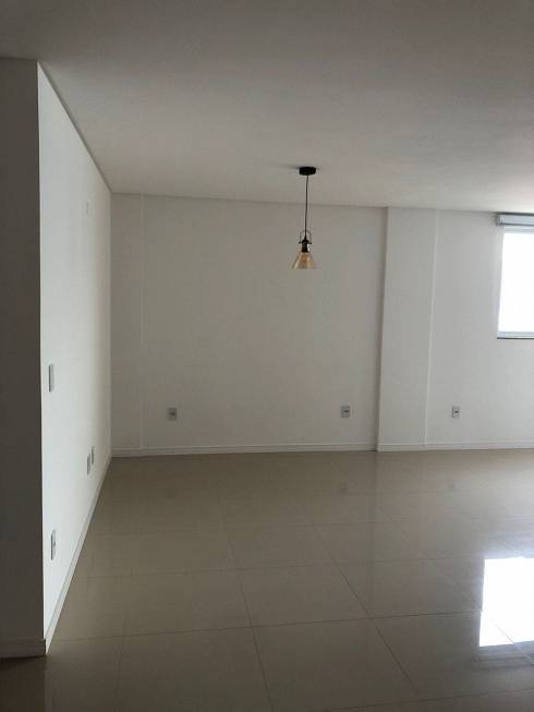 Foto 5 de Apartamento com 2 Quartos à venda, 100m² em Meia Praia, Navegantes