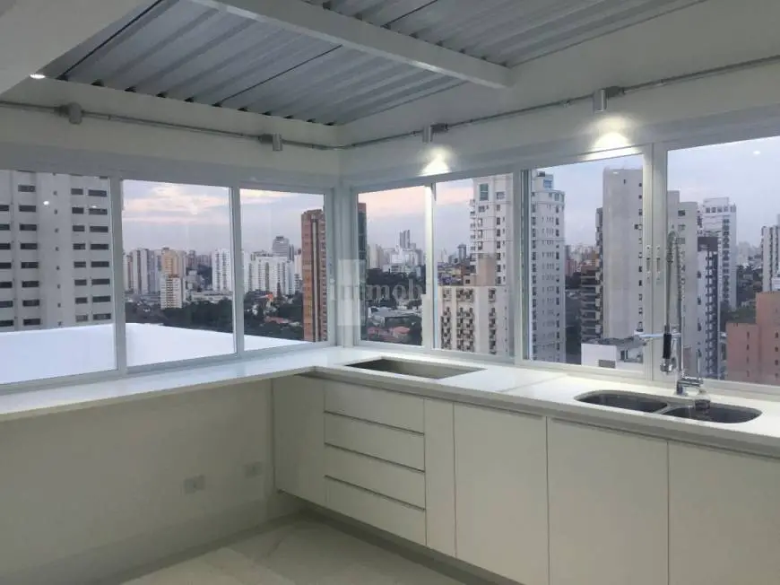 Foto 1 de Apartamento com 2 Quartos à venda, 198m² em Planalto Paulista, São Paulo