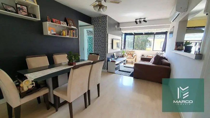 Foto 1 de Apartamento com 2 Quartos à venda, 52m² em Varzea, Teresópolis