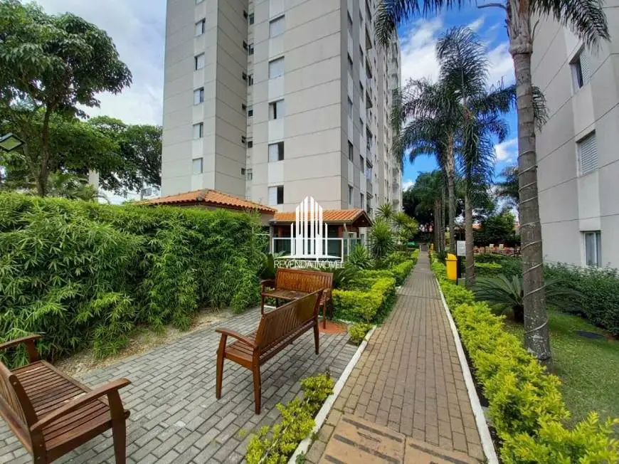 Foto 1 de Apartamento com 2 Quartos à venda, 52m² em Vila Antonieta, São Paulo