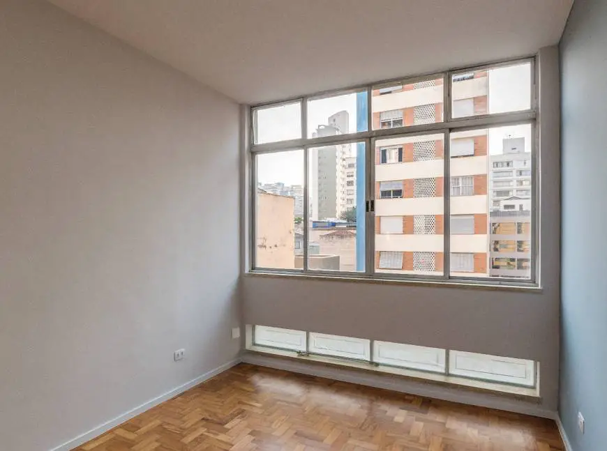 Foto 2 de Apartamento com 2 Quartos à venda, 67m² em Vila Buarque, São Paulo