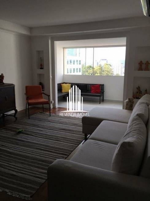 Foto 1 de Apartamento com 3 Quartos à venda, 128m² em Alphaville Empresarial, Barueri