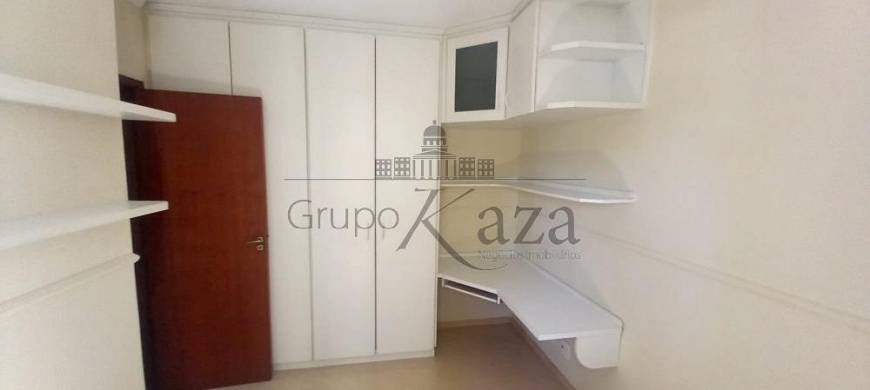 Foto 2 de Apartamento com 3 Quartos para alugar, 79m² em Palmeiras de São José, São José dos Campos