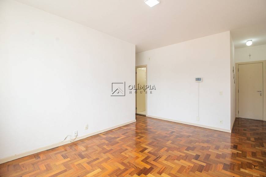Foto 4 de Apartamento com 3 Quartos para alugar, 121m² em Pinheiros, São Paulo