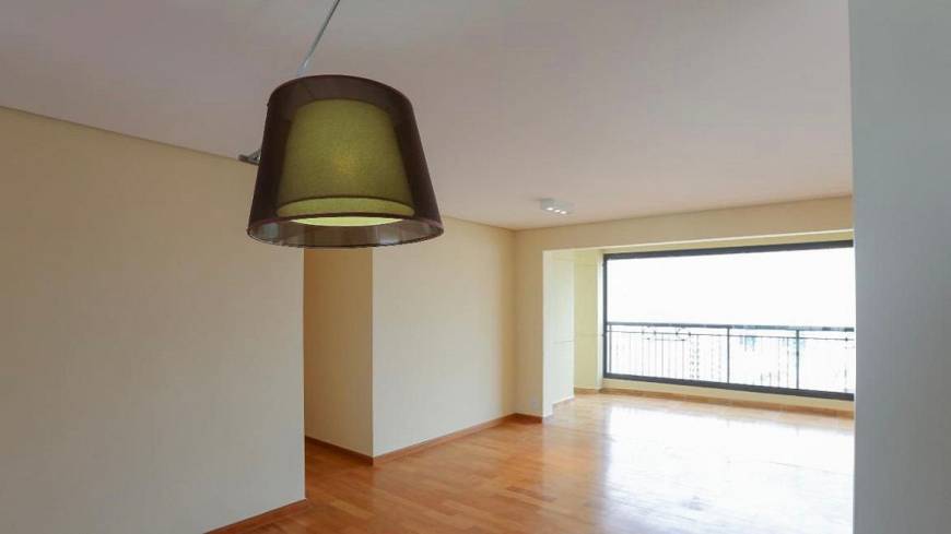 Foto 2 de Apartamento com 4 Quartos para alugar, 128m² em Moema, São Paulo